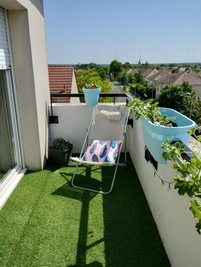 "Bienvenue" Appartement T2 Meuble Savigny-le-Temple Dış mekan fotoğraf